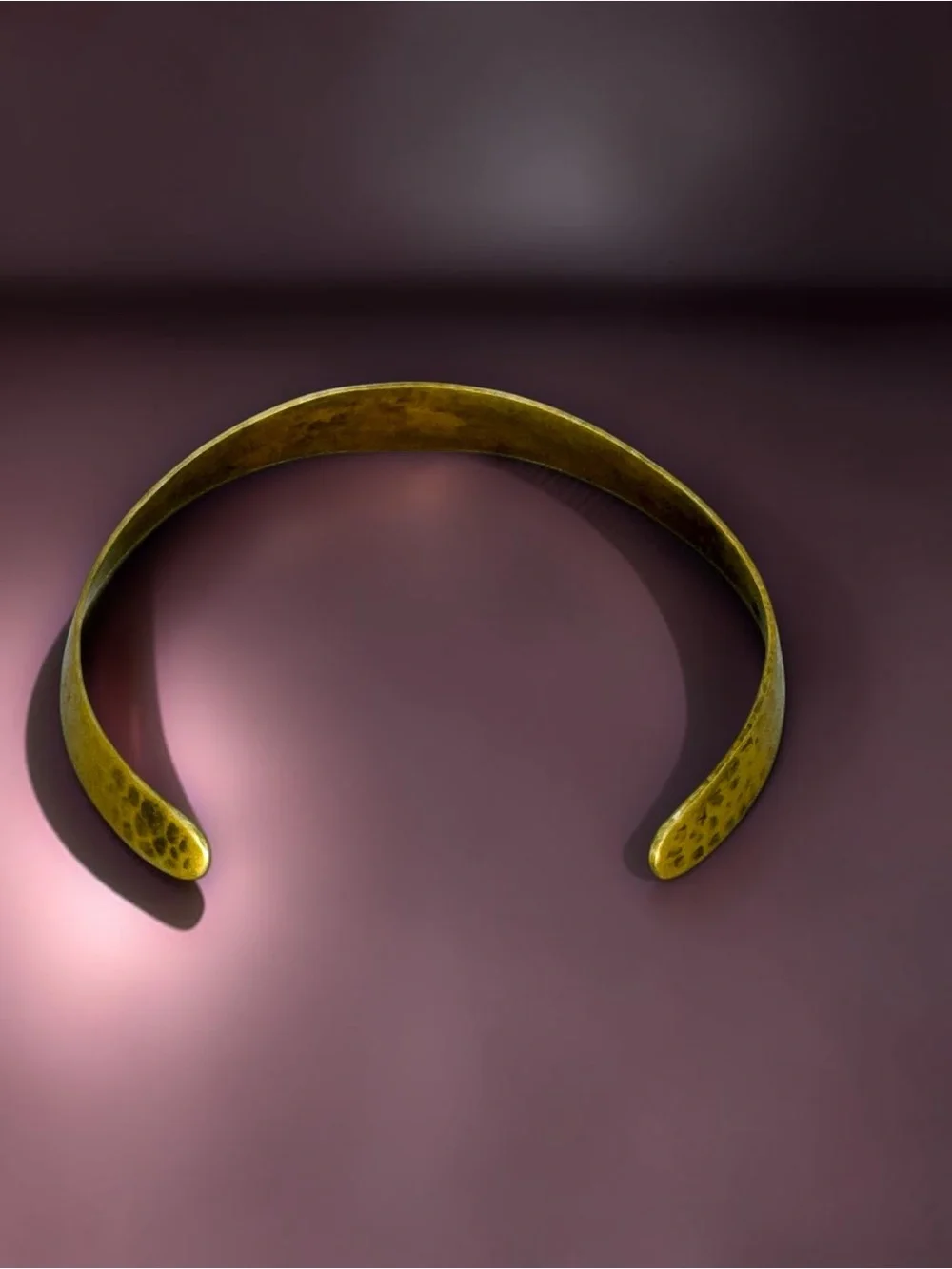 Vintage 70s–90s Hammered Brass Choker Necklace Wide Statement Collar Adjustable